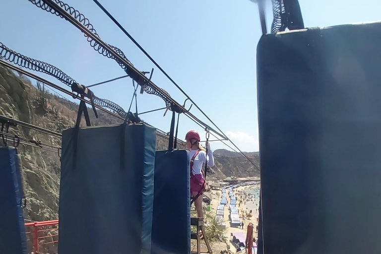 SANTAMARTA: TOUR Combo Baldachin, weißer Strand, Mittagessen inklusiveSANTAMARTA: TOUR Kombiniertes Blätterdach, weißer Strand, Mittagessen inklusive