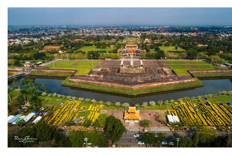 Depuis Da Nang : VILLE IMPÉRIALE DE HUE