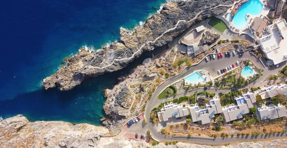 Rethymno: Kourtaliotiko Gorge & Kalypso Village Tour