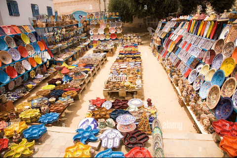 DJERBA : PROMENADE EN CALÈCHE JUSQU&#039;AU MARCHÉ DE MIDOUN.