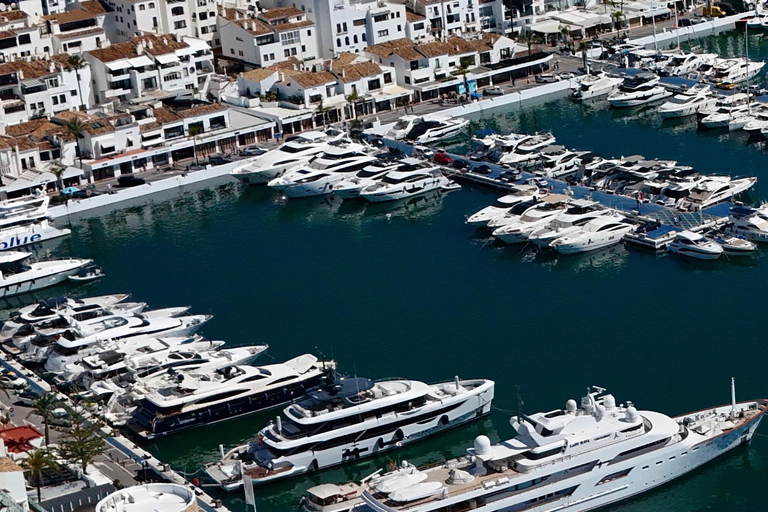 ماربيا: تأجير قوارب بدون ترخيص لمشاهدة الدلافينإيجار لمدة 30 دقيقة