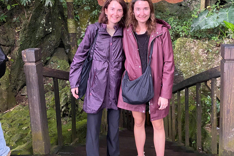 Phong Nha Cave & Paradise Cave: Guided Tour Boat & Explore Group Tour with Drop-Off in Hue