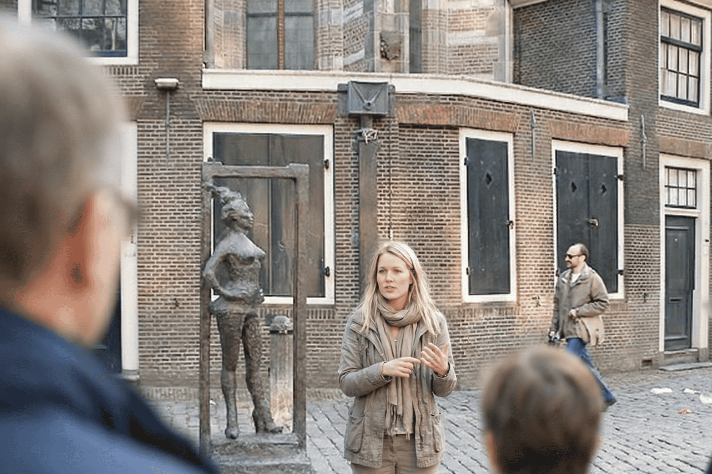 Amsterdam: Historic Walking Tour