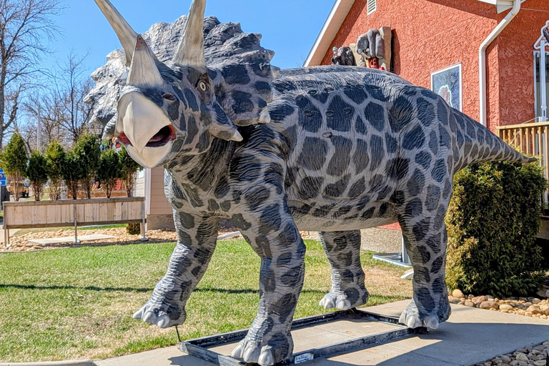 Day of Dinosaurs and Hoodoos From Calgary to Drumheller