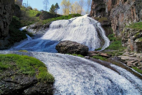 Prywatnie: Khor Virap, Areni, Noravank, Jaskinia Ptasia, Jermuk