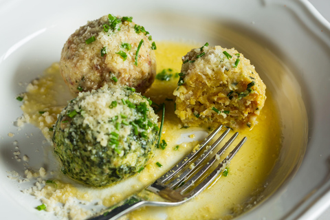 Innsbruck: Traditionelle Foodtour zu Fuß