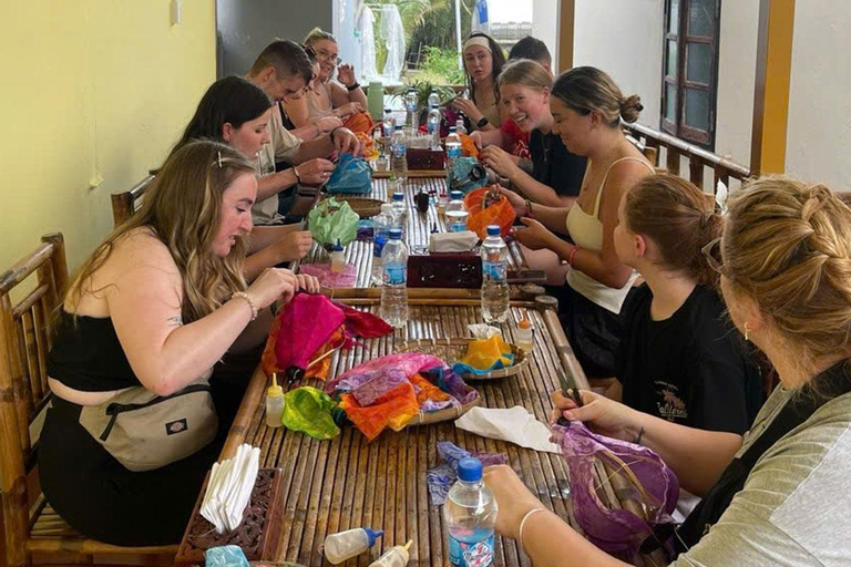 Hoi An: Basket Boat Ride & Lantern Making Class by Phu Lanh Hotel Pickup & Drop-off Included