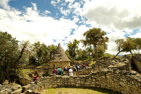 Depuis Chachapoyas : Forteresse de Kuelap et téléphérique