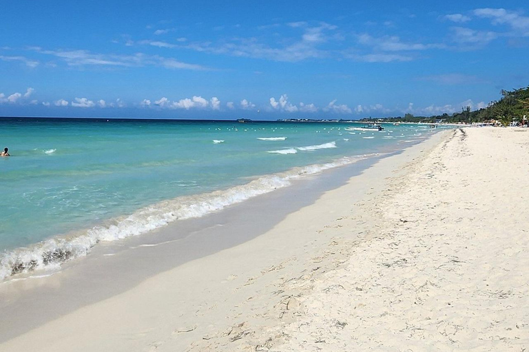 Negril: Seven Mile Beach, Craft Market, and Rick’s Café Tour