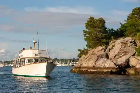 Newport: Morgencruise med gratis mimosa