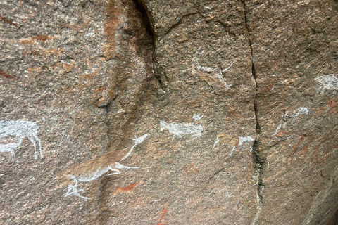Maputo: Mkhuzweni Rock Art Site Day Tour