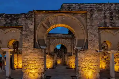 Guided Tour of Medina Azahara at Night