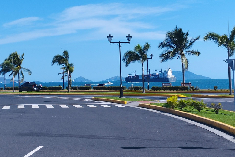 Panama Canal & City Tour