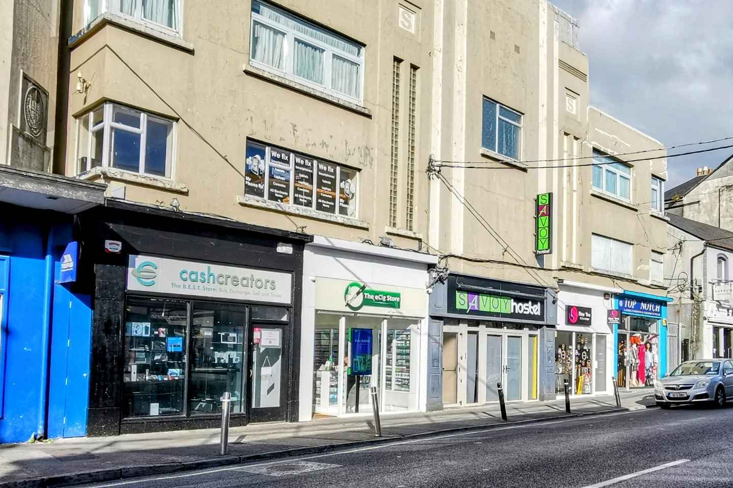 Galway: Famous People, Theatre and Literature Walking Tour.