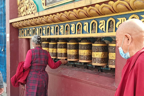 Kathmandu: Buddhist Stupas Tour with Kapon Monastery Visit