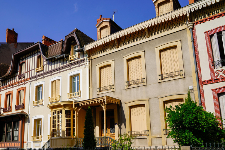 Vichy: Express Walk with a Local 90 min - Private Tour