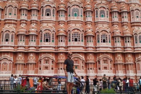 Jaipur : Tour de photographie InstagramComprend la voiture, le guide, les billets, le déjeuner et le temple des singes.