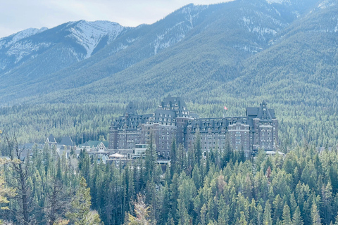 Au départ de Calgary : Visite de Banff, du lac Moraine et de Lake LouisePrise en charge à Calgary