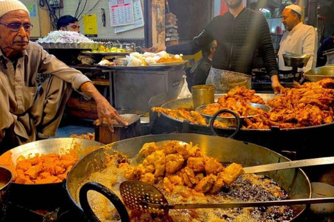 Agra by Night: Private Street Food Tour With Local Markets ( Car with Driver + Tour Guide + Street Food Tasting )