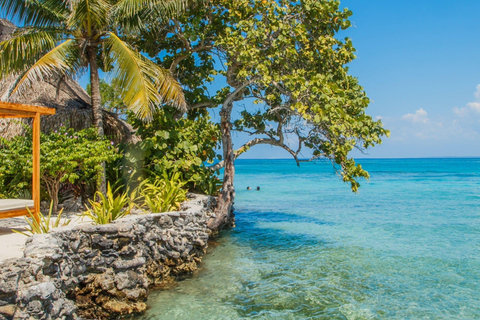 Ilhas do Rosário: Aventura na Ilha dos Piratas! Foge para as Caraíbas