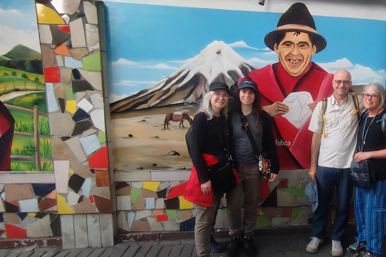 Quito: La Mariscal and La Floresta Walking Tour