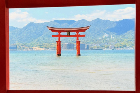 Hiroshima & Miyajima Island: Small Group Full-Day Sightseeing Tour