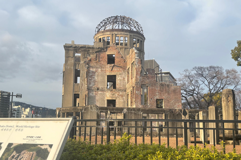 Hiroshima: Parque Memorial de la Paz y tour por la Cúpula de la Bomba Atómica.Hiroshima: Visita al Parque Conmemorativo de la Paz y Cúpula de la Bomba Atómica
