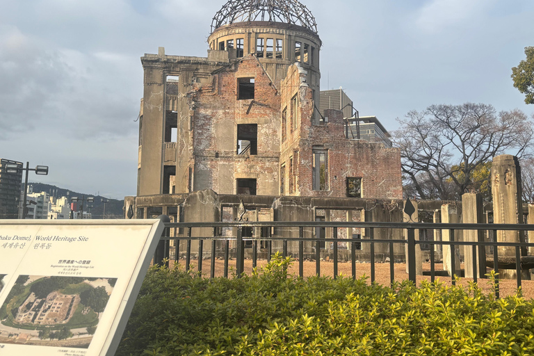 Hiroshima: Parque Memorial de la Paz y tour por la Cúpula de la Bomba Atómica.Hiroshima: Visita al Parque Conmemorativo de la Paz y Cúpula de la Bomba Atómica