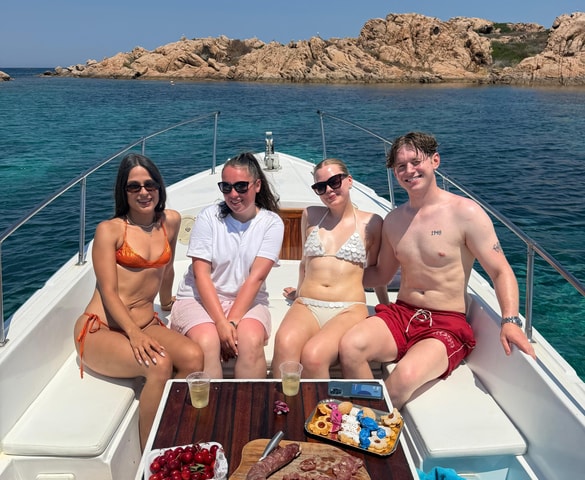 Costa Smeralda by boat: swimming, coves and sunset aperitif