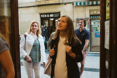 San Sebastian wie ein Einheimischer: Abendliche Pintxos-TourSan Sebastian Abend Pintxos Tour: Stadtviertel Centro