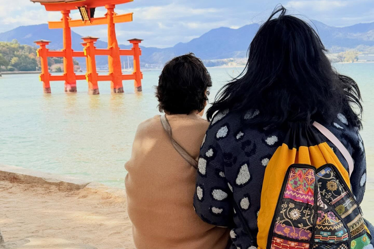 Hiroshima & Miyajima Island: Small Group Full-Day Sightseeing Tour
