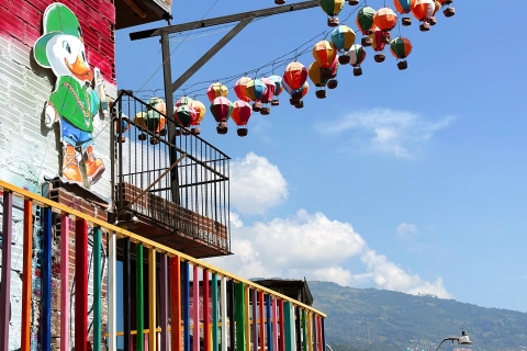 Medellín: Tour Comuna 13 Guiado por lugareños y aperitivos típicos