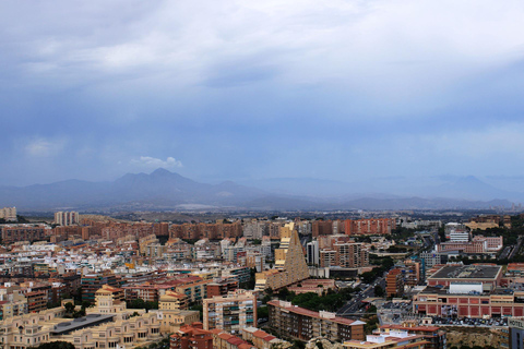 tour guiado por la ciudad de Alicante en privado