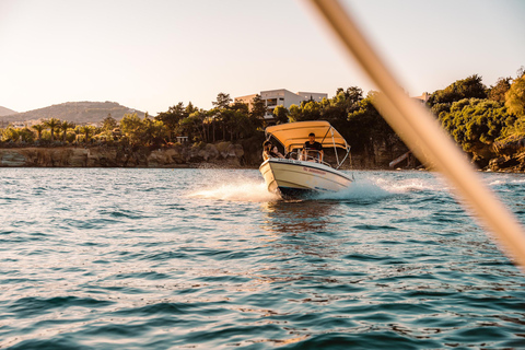 Playa de Lygaria: safari en barcoPlaya Lygaria: safari en barco