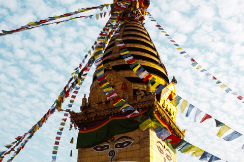 Kathmandu: Swayambhunath Temples & Scenic Hilltops Bike Tour