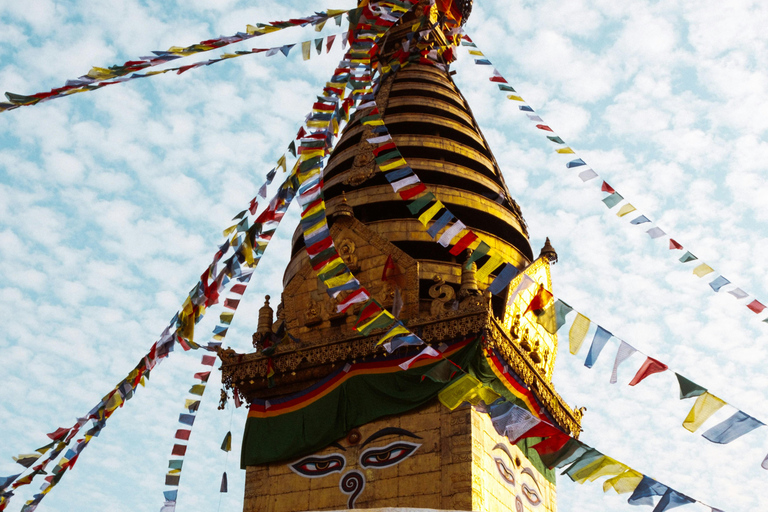Kathmandu: Swayambhunath Temples & Scenic Hilltops Bike Tour