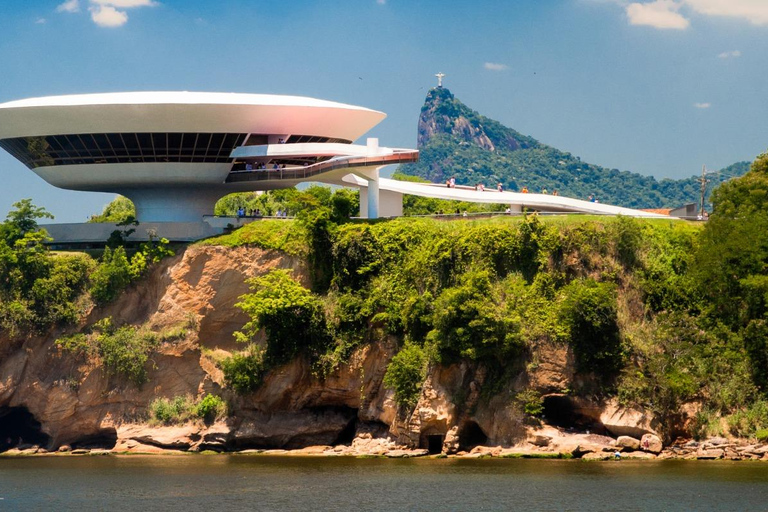 Rio de Janeiro: Niteroi, eine malerische Stadt an der Bucht von Rio