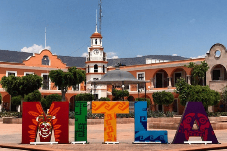 Caminos del Condoy: Zagotuj wodę, Mitla. Mezcal