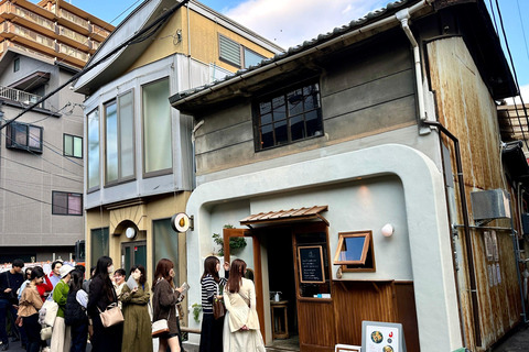 Osaka: Umeda Sky, Underground Mall & Nakazakicho Walk Small Group Tour without Entrance Fees with Meeting Point