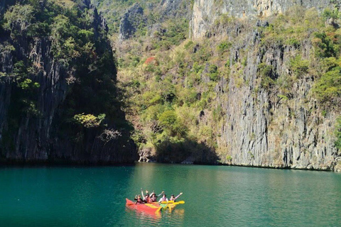 Coron: North Face Kayaking Tour with Lunch and Snorkeling