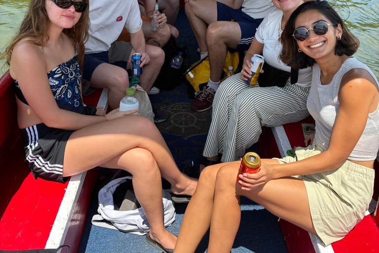 Rio de Janeiro: Carnival Block & Boat Tour with Pickup