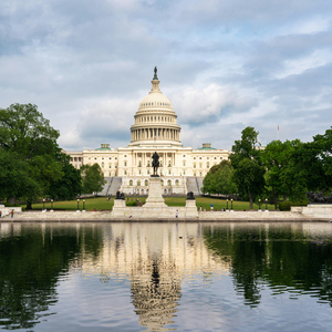 From NYC: Washington & Philadelphia Full Day Guided Tour