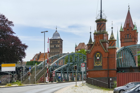 Lübeck: Passeio expresso com um habitante localLübeck: 2 horas de caminhada com um local