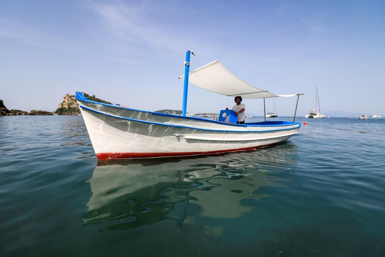 Ischia: Verleih einer hölzernen Lancia Ischitana für 8 Stunden ohne Skipper