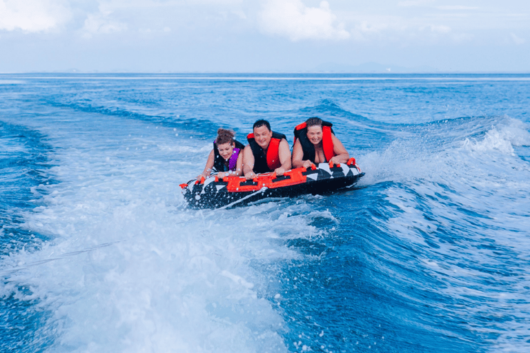 Dubaj: Donut Ride — wodna przygoda z transferemDubaj: Przygoda wodna z przejazdem i przejażdżką na dmuchanych oponach