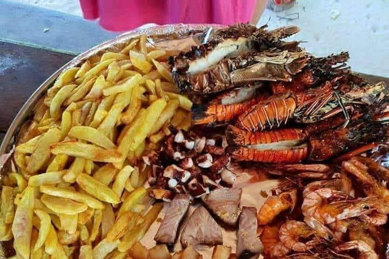 Zanzibar : safari d'une jounée avec déjeuner et transfertZanzibar : Safari bleu d'une jounée avec déjeuner et transfert