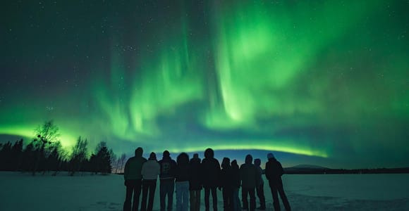 Rovaniemi: Nordlichter-Jagd in kleiner Gruppe – mit Garantie