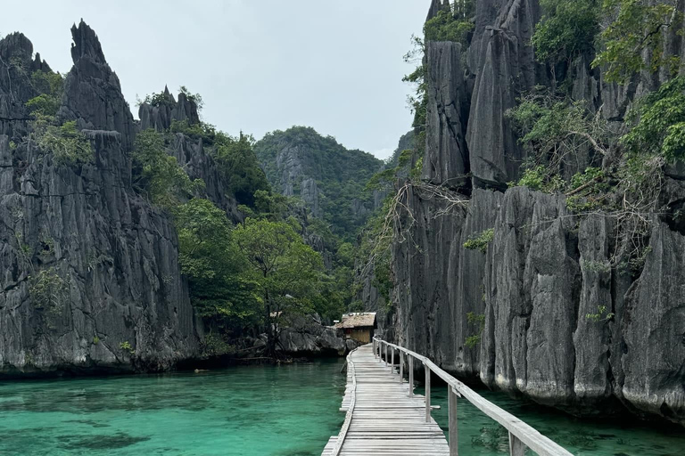 Coron Super Ultimate: 7 destinos con almuerzo y trasladosLas 7 islas que hay que ver en Coron: Con Kayangan y Barracuda