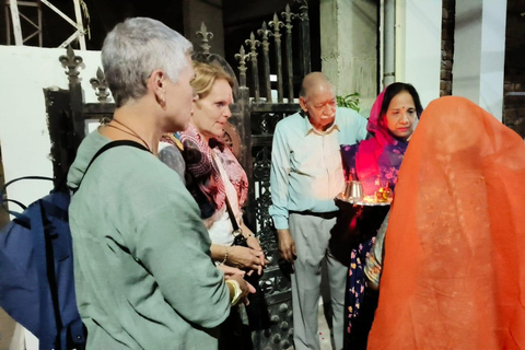 Jaipur: Aula de culinária do Rajastão com a família e observação das estrelas