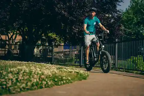 Roanoke: Aluguer de bicicletas eléctricas